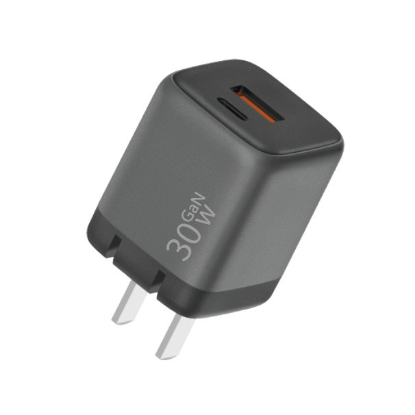 S251 30W GaN mobile phone charger